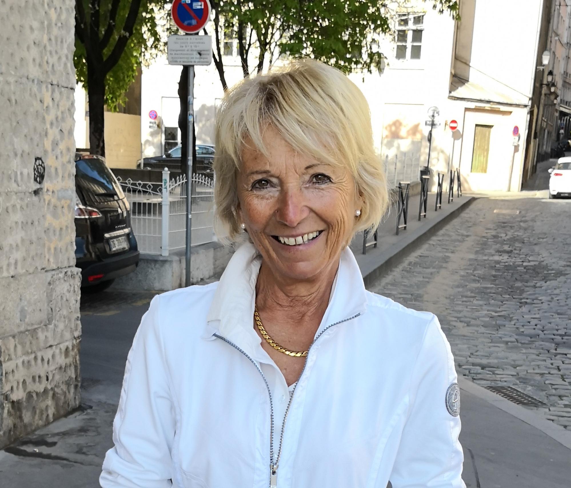 Dalban Rose | Artiste Contemporain : Oeuvres & Biographie