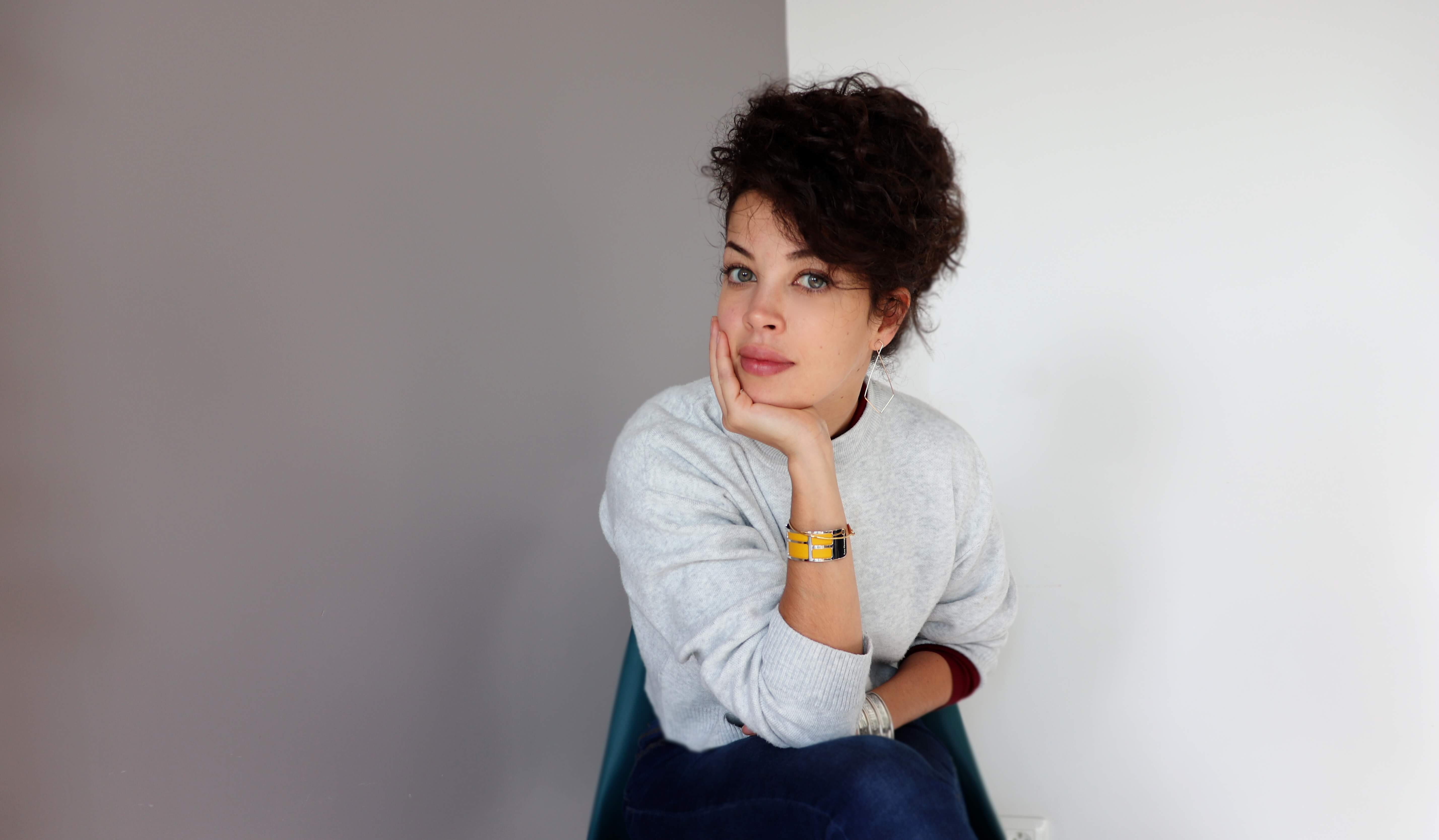 Anagruz | Artiste Contemporain : Oeuvres & Biographie