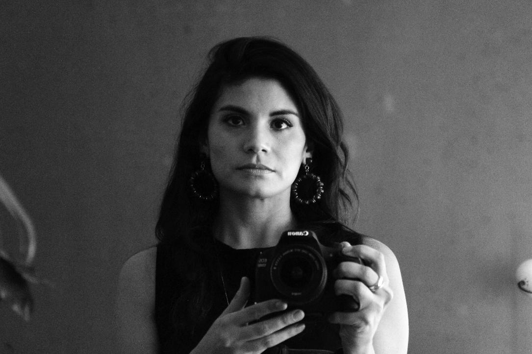 Duro Maria | Artiste Contemporain : Oeuvres & Biographie