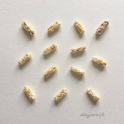 Peinture Music pills par Marjot Emily Jane  | Tableau Matiérisme Minimaliste