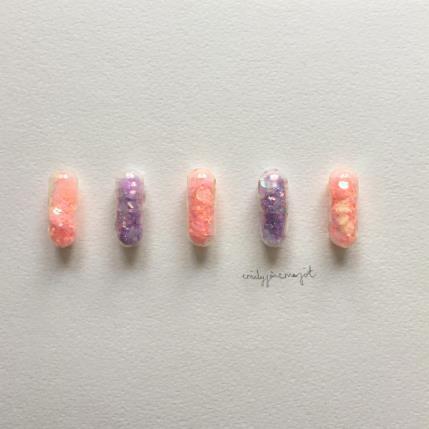 Peinture Purple pills par Marjot Emily Jane  | Tableau Matiérisme Minimaliste
