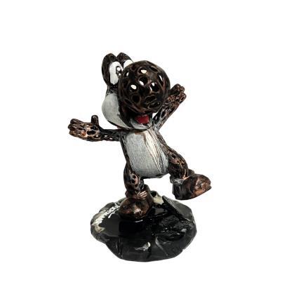 Sculpture DARK COPPER HAPPY YOSHI par Mikhel Julien | Sculpture Pop-art Graffiti, Résine
