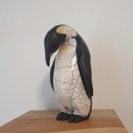 Sculpture Terre Adélie C3 par Escoffier Odile | Sculpture Figuratif Raku Animaux