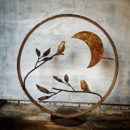 Sculpture Oiseau au croissant de lune by Eres Nicolas | Sculpture Figurative Metal Animals