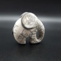 Sculpture BB Eléphant par Escoffier Odile | Sculpture Figuratif Raku Animaux